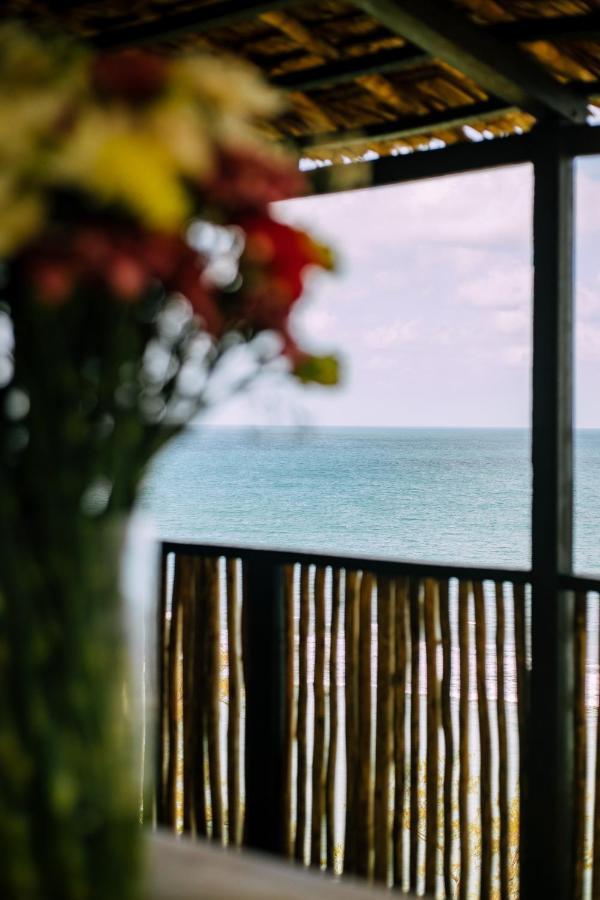 The Overhang Dar es Salaam Exterior photo
